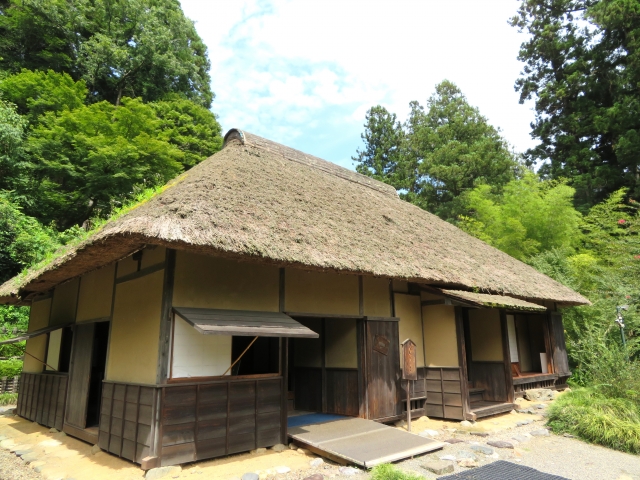 西山荘
