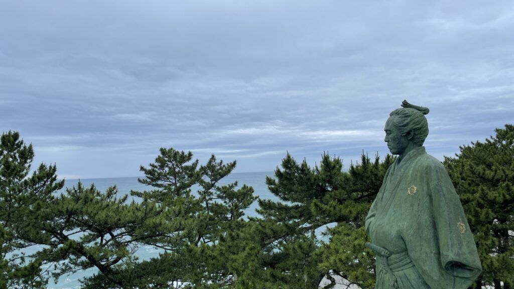 桂浜の坂本龍馬像