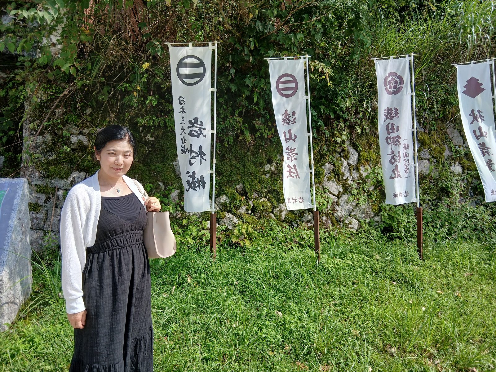 城下町に並ぶのぼり